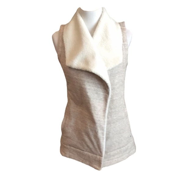 ATHLETA Apres Anything Open Front Cotton Sherpa Vest in Heathered Tan/Cream XS - Picture 2 of 7